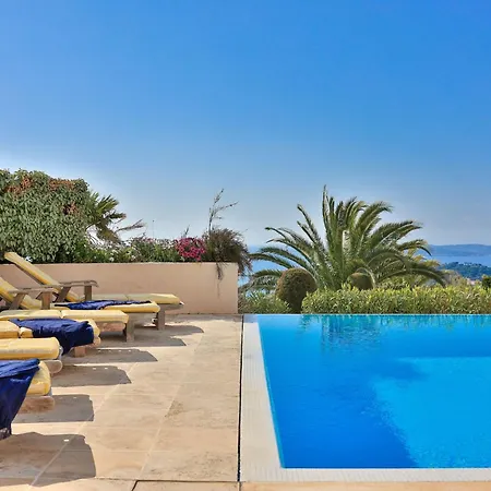 Nyaraló Luxus Horizon Bleu - Mit Meerblick Und Infinity Pool By Riviera Homelife Sainte-Maxime